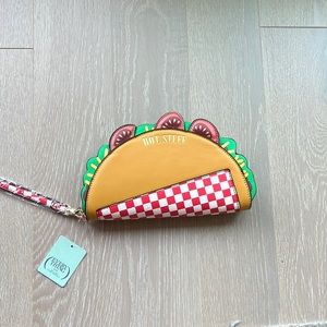 NWT Taco Clutch